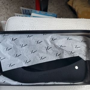 Vera Wang simply stretch flats